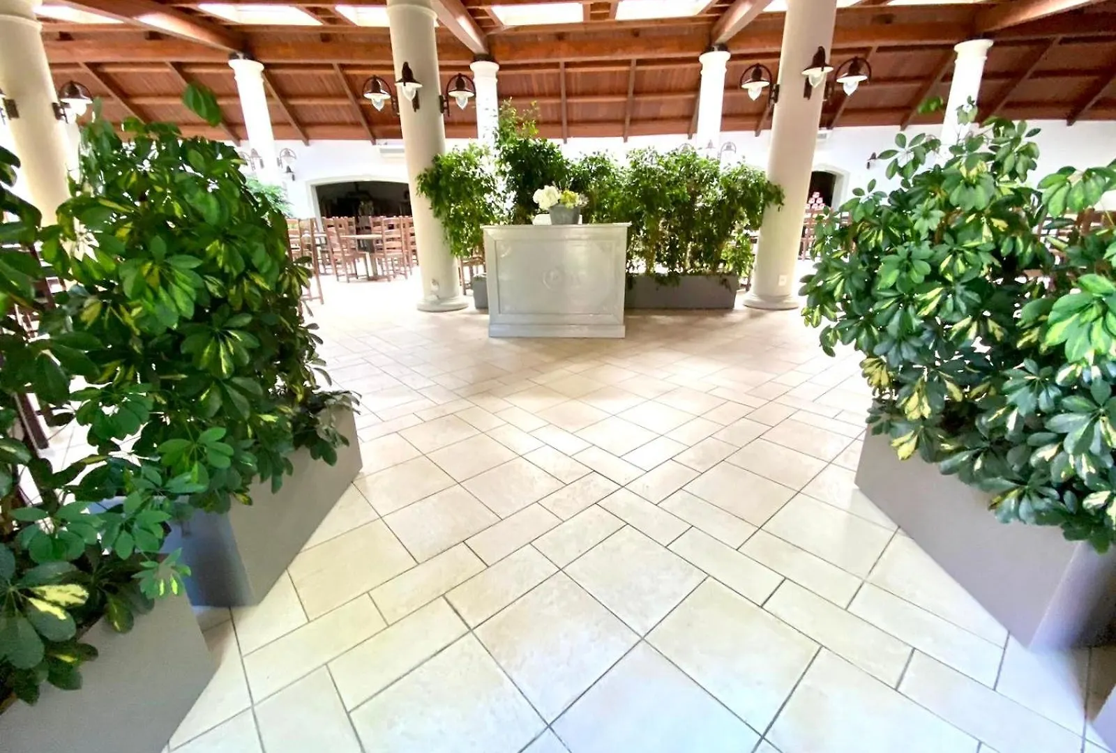 Horse Country Resort Congress & Spa - Hotel Castello アルボレーア