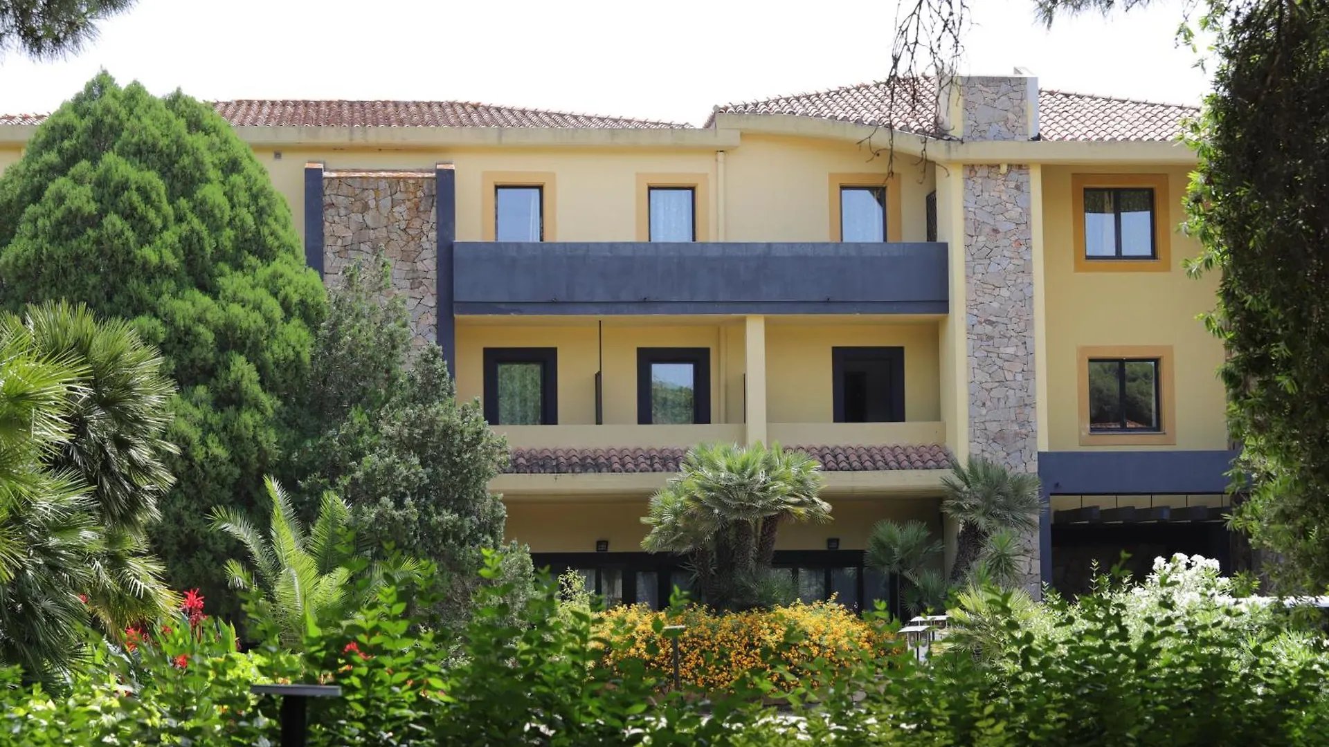 Horse Country Resort Congress & Spa - Hotel Castello アルボレーア